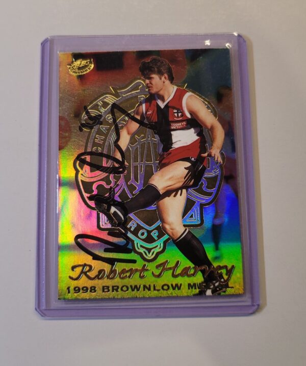 ST KILDA SAINTS - ROBERT HARVEY SIGNED 1999 AFL SELECT 1998 BROWNLOW MEDAL CARD