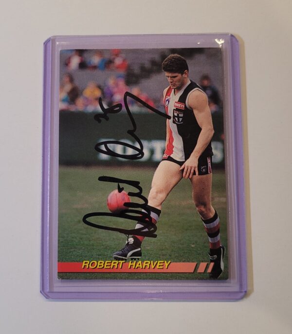 ST KILDA SAINTS - ROBERT HARVEY SIGNED AFL SELECT 1994 COMMON CARD